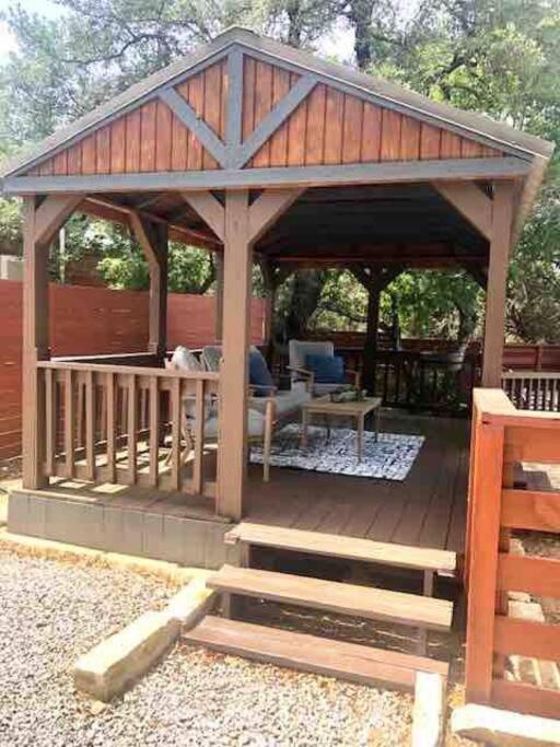 The Longhorn Cabin - Cabins At Rim Rock Austin Exterior photo